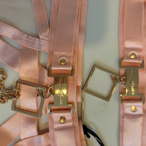 Honey Birdette Indria Lingerie Set – Soft Peach - Picture 4 of 4